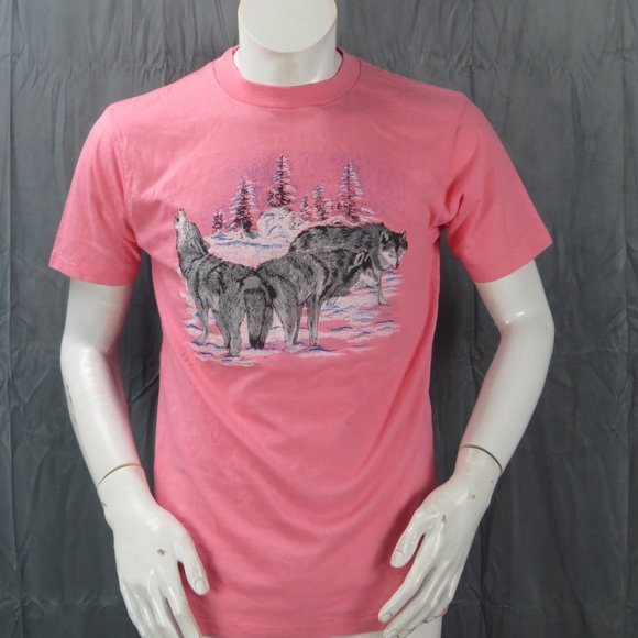 Vintage Graphic T-shirt - Winter Wolf Graphic on Hot Pink - Men's Medium - Picture 3 of 8